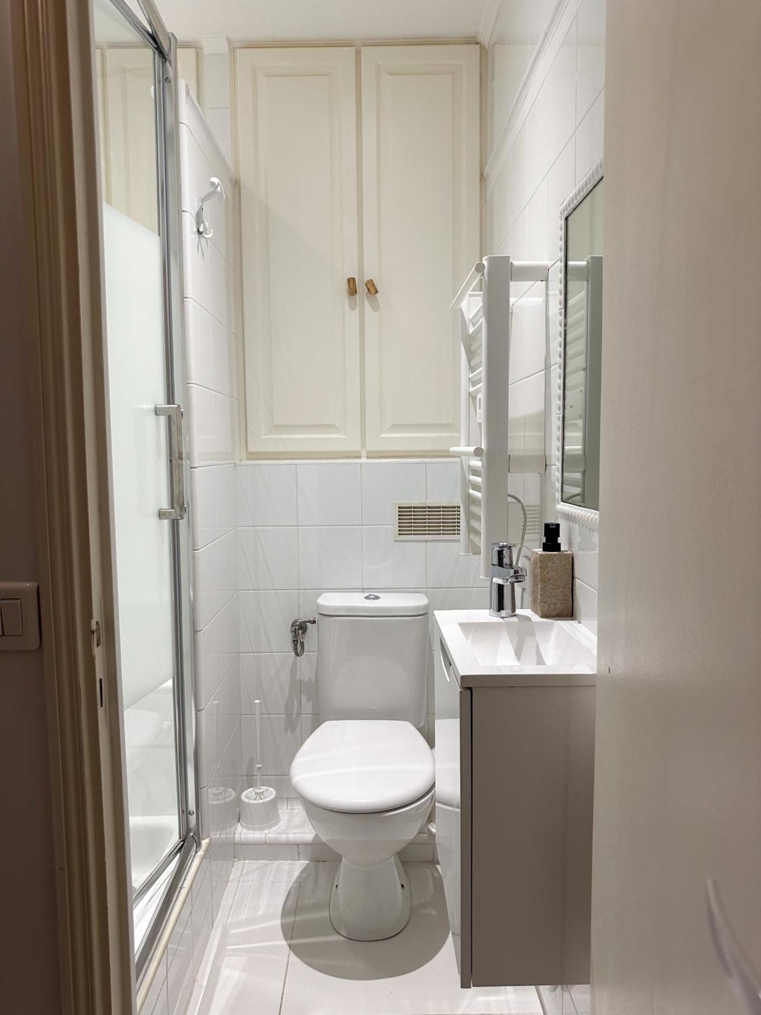 Appartement Le Balneo Jacuzzi Vieil Antibes Safranier Extérieur photo